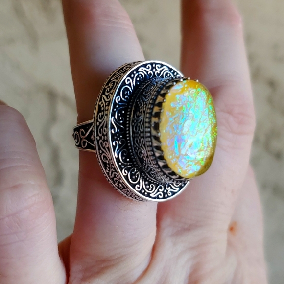 New Triplet Opal Antique Design 925 Silver Statement Ring. - Picture 2 of 14